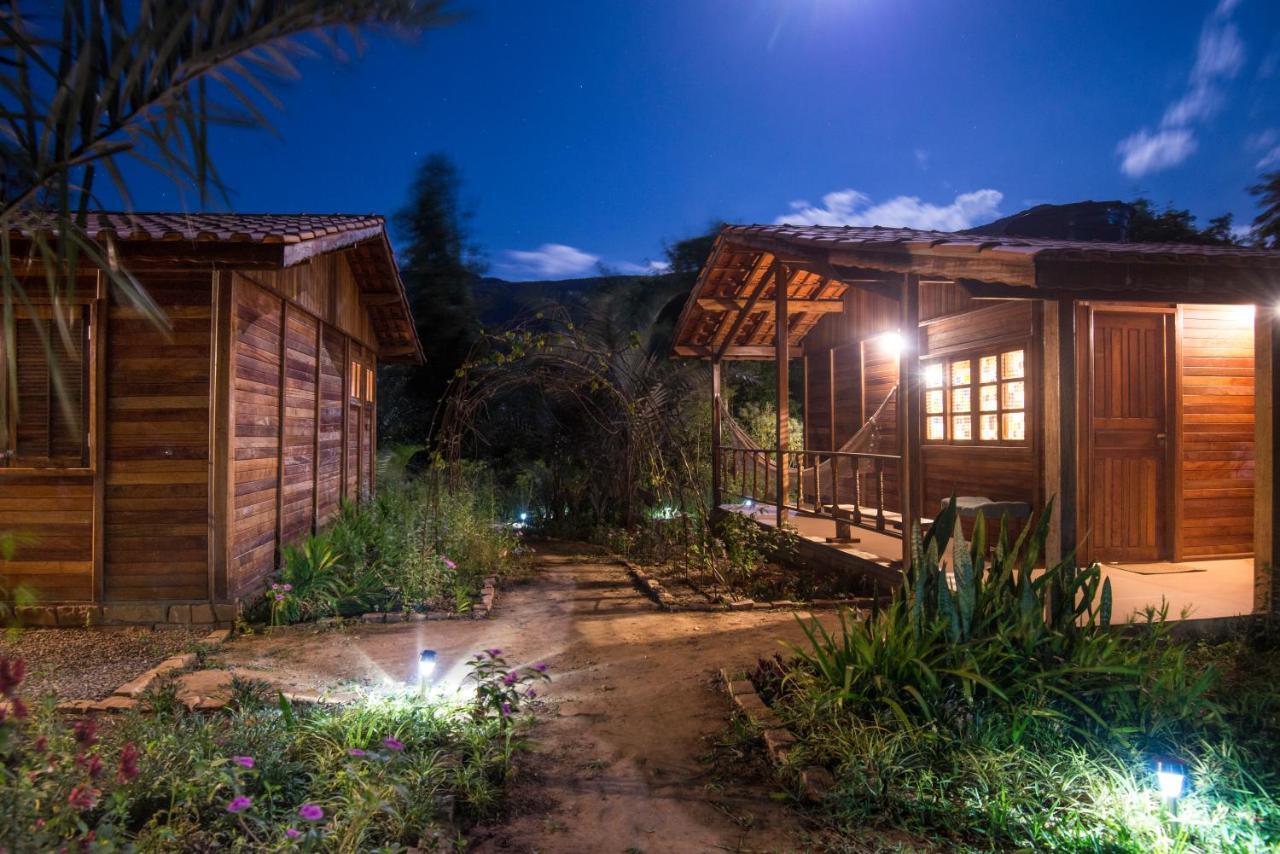 Casinha de Madeira no Vale do Capão Vila Exterior foto